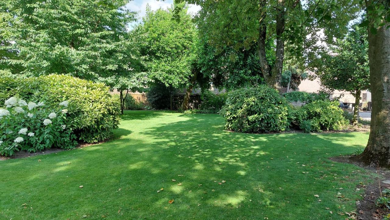Logement 1818 Bakel Exterior photo